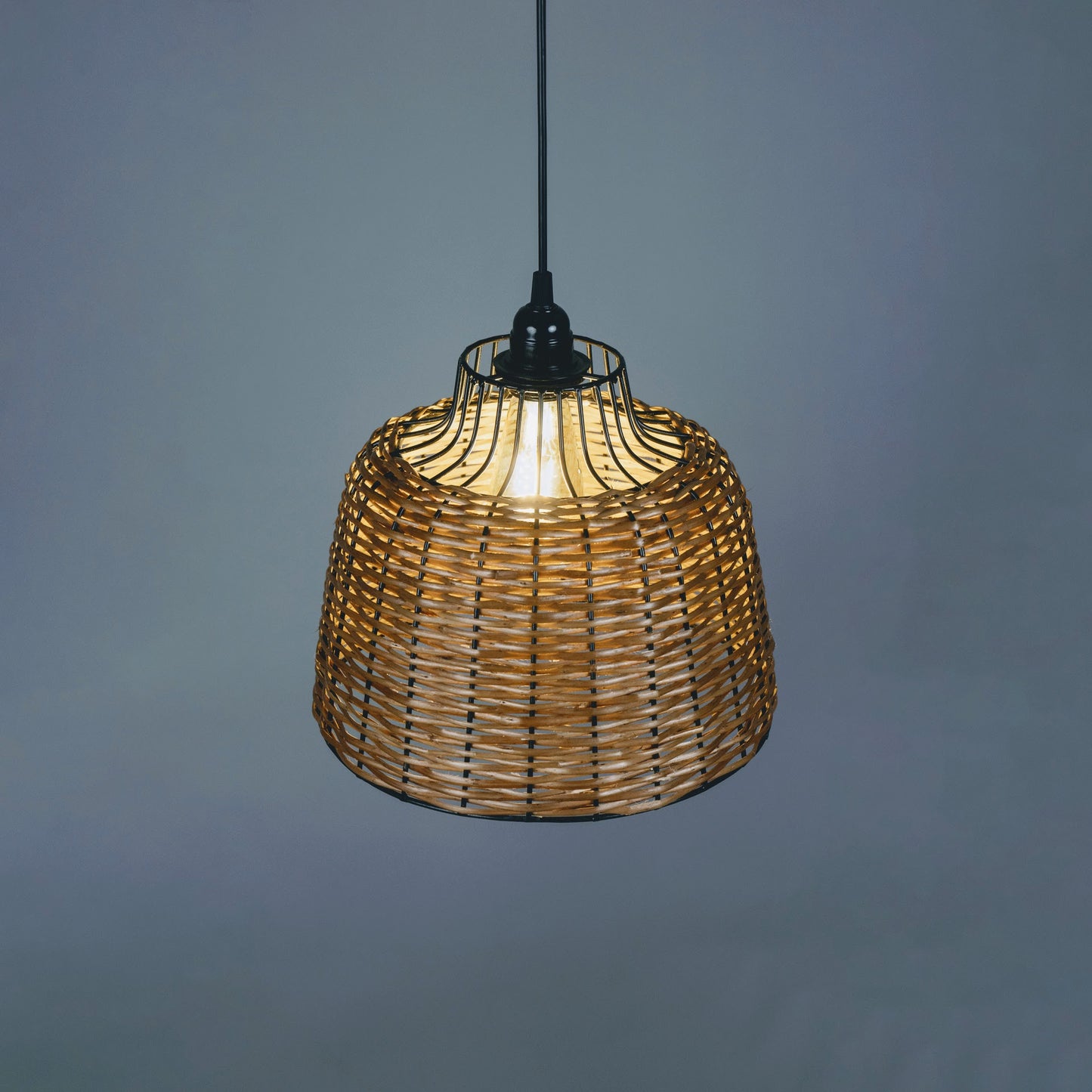 Cedar Pendant Lamp Noble