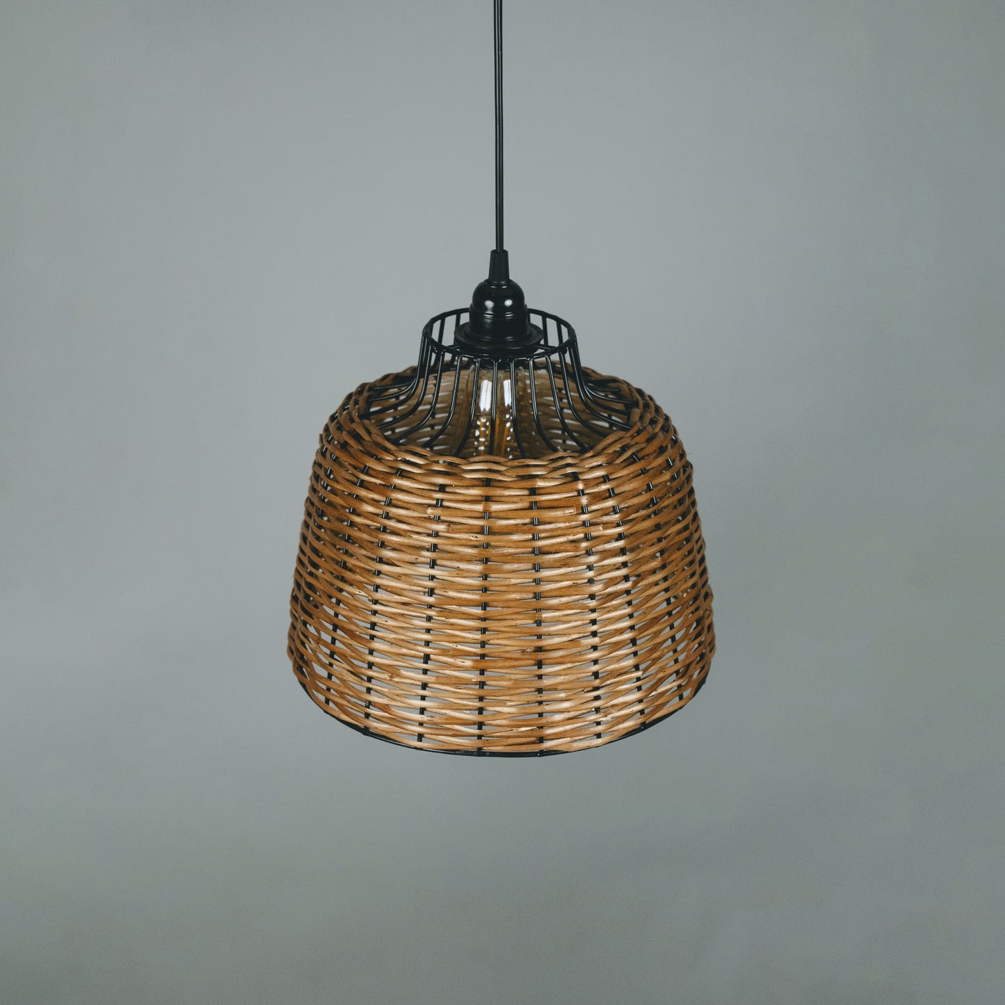 Cedar Pendant Lamp Noble
