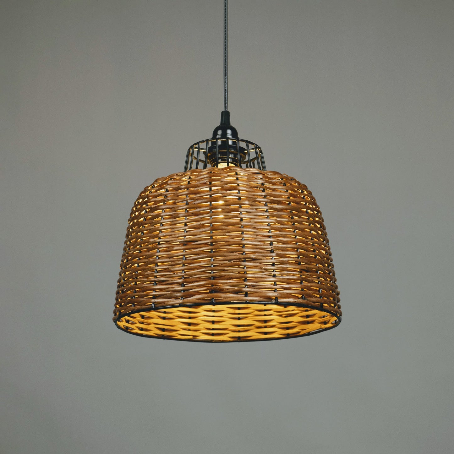 Cedar Pendant Lamp Noble