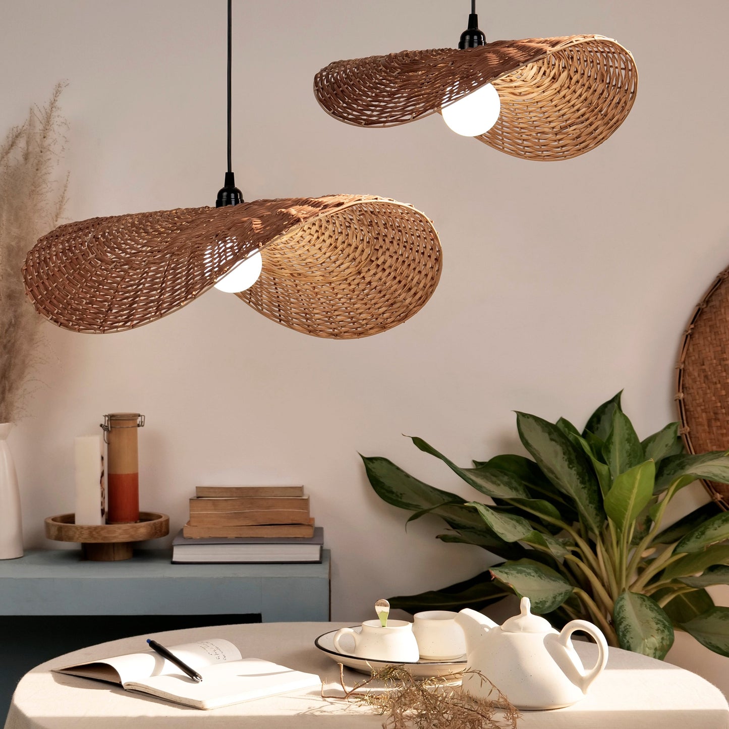 Ooas Lamp -Unique Willow Wicker Handmade Woven Hanging Pendant Lamp Home Cafe Restaurants Decor [Sizes - 600mm/450mm]