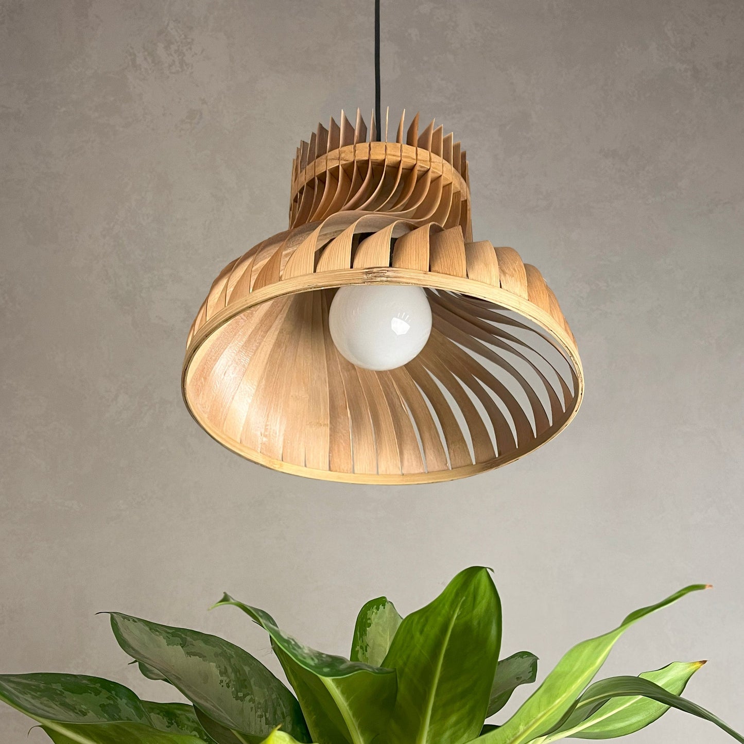 Dune Pendant Lamp: Designer Bamboo Hanging Lamps | Japandi Cafe Lighting, Restaurants Decor [25cm/10in, 35cm/14in Dia]-Mianzi