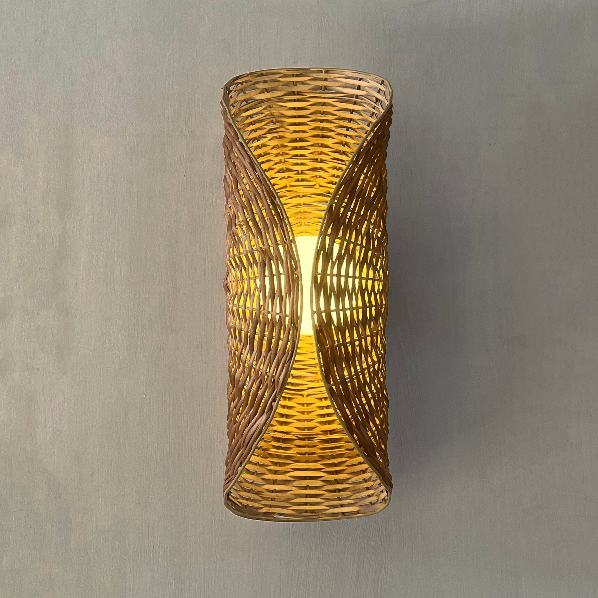 Ooas Wall Lamp: Designer Willow Wicker Wall Light Sconce for Home Restaurants and Offices [15cm/6in(W) X 45cm/18in(H) X 15cm/6in(D)]-Mianzi