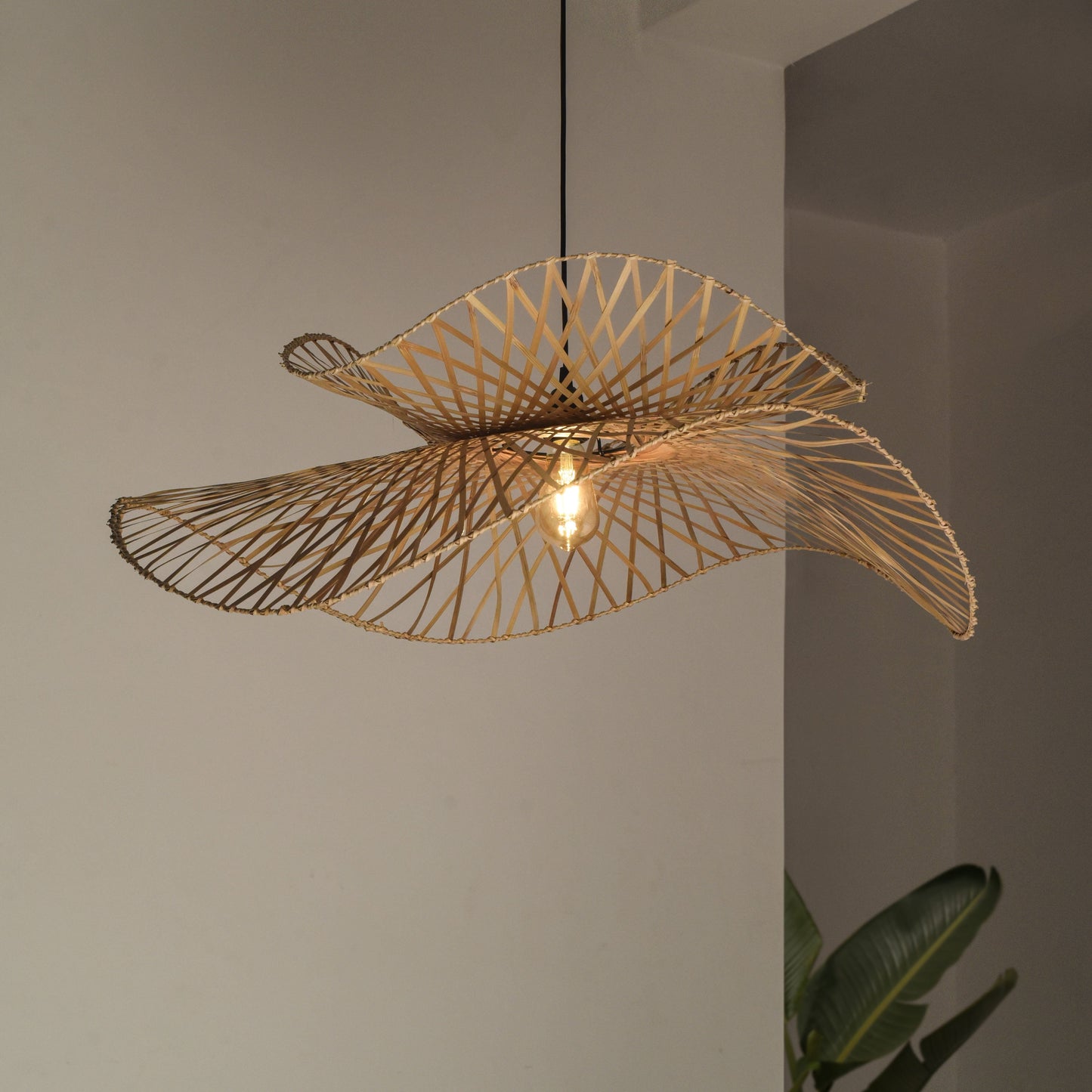 Swirl Bloom Pendant Lamp: Woven Light | Natural/Bamboo Lamps for Home Restaurants and Offices [60cm/24in, 90cm/36in Dia]-Mianzi