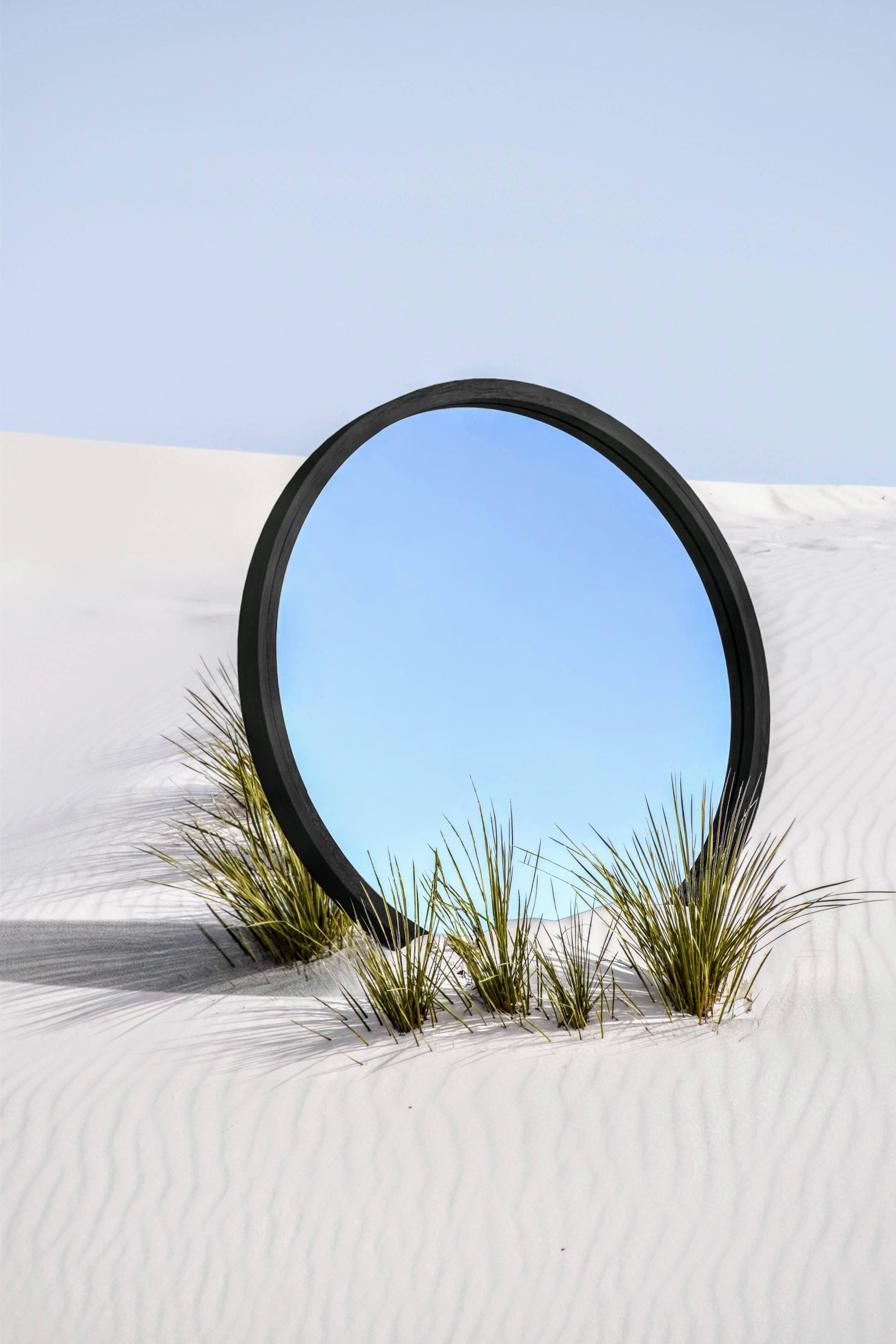 Mira Round Mirror