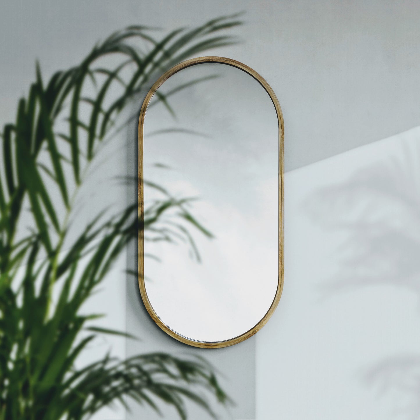 Mira Oval Mirror (Large)